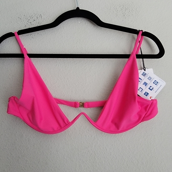 Bamba Vino Bikini Top in Hot Pink size AU XL NWT - Picture 1 of 8